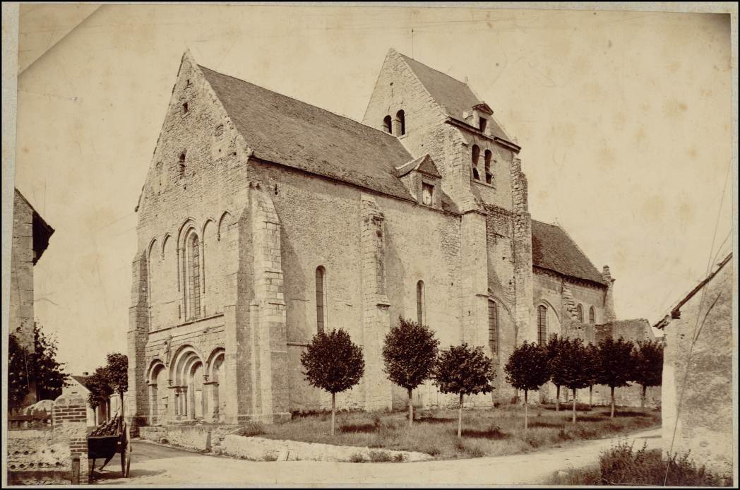 Séraphine Médéric Mieusement, L'église de Fontaines en Sologne vers 1890
