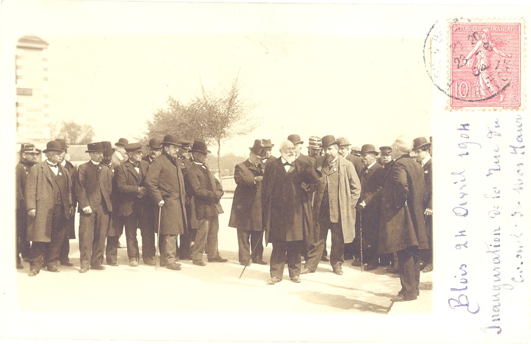 Ouverture de la rue du colonel de Montlaur, 24 avril 1904