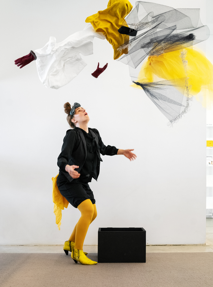 Léon, du vent dans les plumes